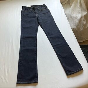IMOGENE + WILLIE dark wash blue denim contrast stitch bootcut slim skinny jeans